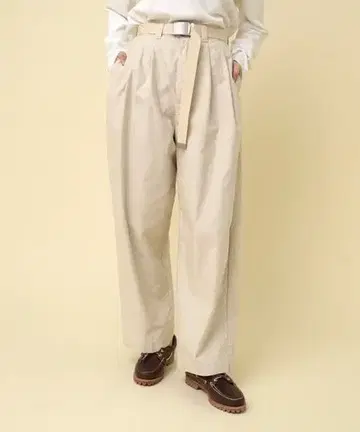 RNA-N 화이트 치노 팬츠