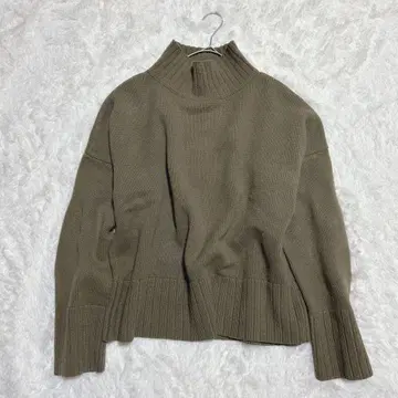 JOURNAL STANDARD 캐시미어 혼방 카키 하이넥 니트