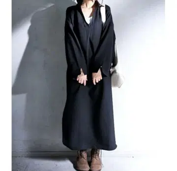 안티카 원피스 블랙