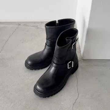 CANAL JEAN 엔지니어 숏부츠 블랙