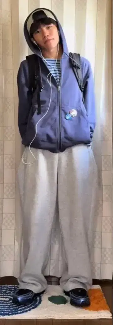 유니클로 집업 후드티 L 사이즈 네이비