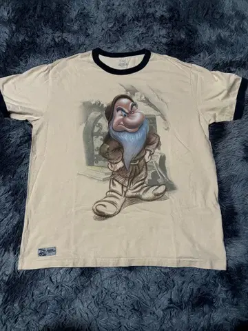 드워프 애니메이션 T셔츠 XL