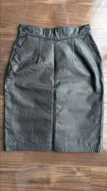 가죽 스커트
