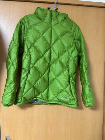 mont-bell 그린 다운 자켓 후드 부착