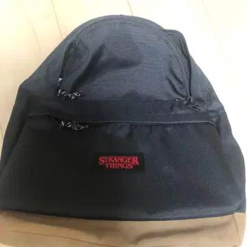 GU 기묘한 이야기 백팩