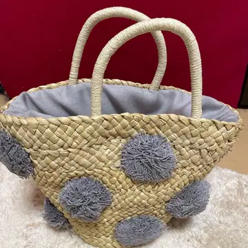 폼폼 포함 스트로우 백