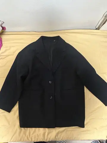 GU 코지 멜톤 하프 코트 블랙 새상품급