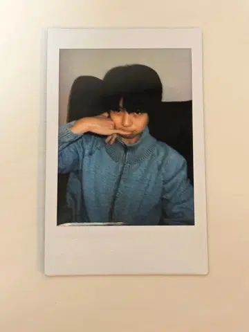 류지 폴라로이드