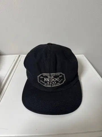 THE HWDOC & CO. 블랙 캡