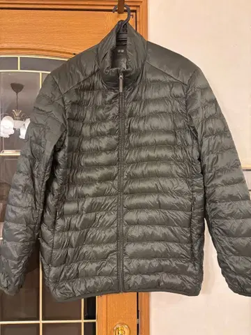 UNIQLO 다크 그레이 XL 다운 자켓