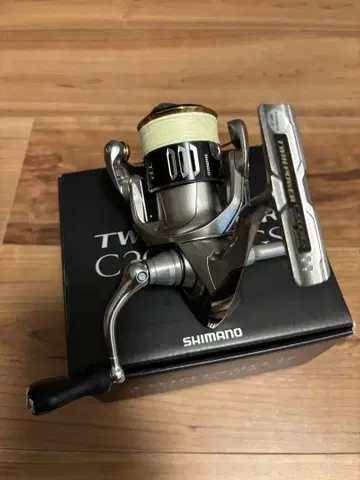 시마노 트윈 파워 C2000HGS