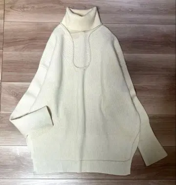 1회 착용 새상품급 띠어리 럭스 EMARY 캐시미어 혼방 아이보리 38