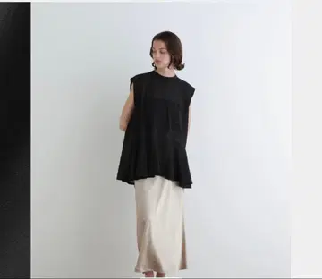 르필 클래식 새틴 스커트 샴페인