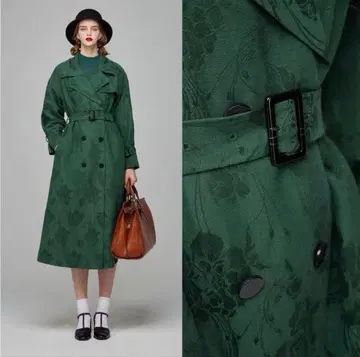 tnewties 트웬티즈 롱 코트 벽화에 숨겨진 문 그린