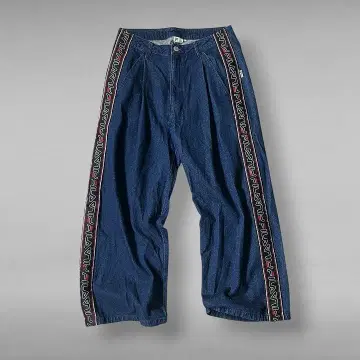 [새상품급] FILA 사이드 라인 데님 팬츠