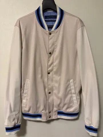 ZARA MAN 바시티 자켓 베이지와 화이트 지퍼 포함