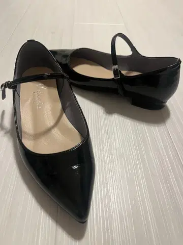 [ 새상품급 ] DIANA 다이애나 멜리 스트랩 스틸레토