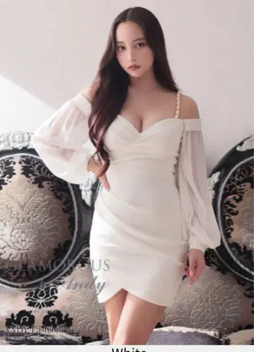 완판 글래머러스 바이 앤디 소매 있음 오프숄더 미니 드레스 화이트 S