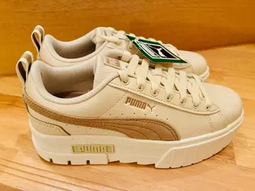 새상품 미사용 택 포함 인기! PUMA 베이지 통굽 스니커즈 23.5cm