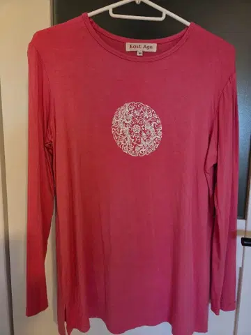 East Age 핑크 긴팔 T셔츠 M
