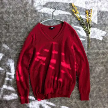 유니클로 캐시미어 100% V넥 스웨터 L (레드)