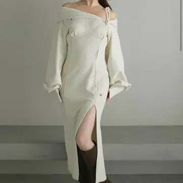 Carina 슬릿 드레스 아이보리