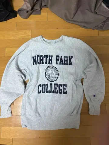 60s 챔피온 리버스 위브