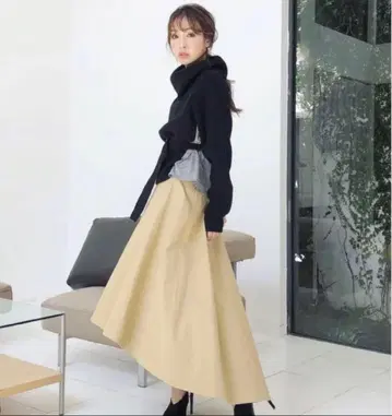 터틀넥 블랙 스웨터 허리 벨트 포함 체크 무늬 니트