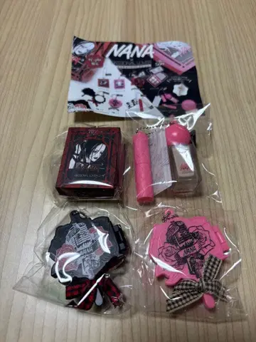 NANA x PASSIONAL LOVER 미니 참 4개 세트