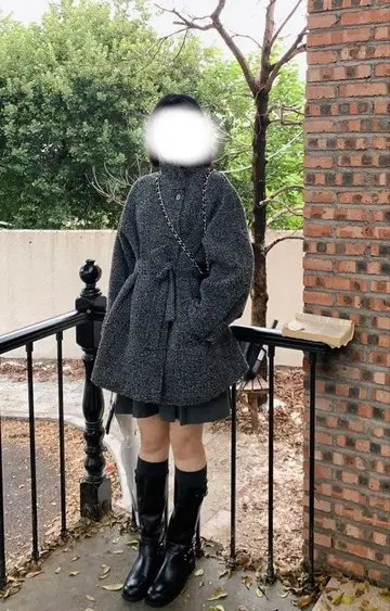 그레이 계열 울 혼방 코트