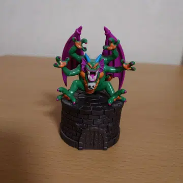 시도 병뚜껑 피규어 받침대 포함 약 10cm 드래곤 퀘스트