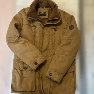 베이지 코듀로이 자켓 옷깃