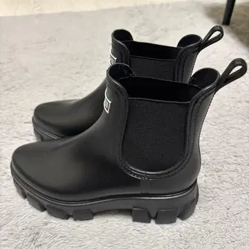 컨디션 최상 AMOJI 사이드 고어 레인부츠 24cm