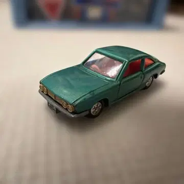 [새상품급] 토미카 이스즈 117 쿠페 No.10 1/62