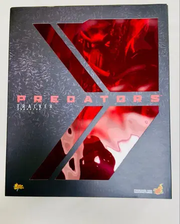 [ 미개봉 새상품 ] 프레데터즈 TRACKER 프레데터