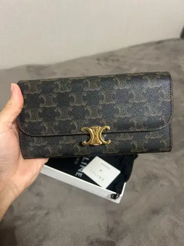 모노그램 이단 장지갑 블랙