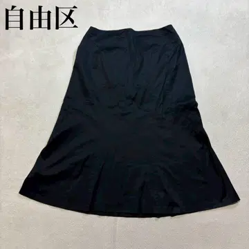 [ 기간 한정 세일 ] 자유구 블랙 플레어 스커트 사이즈 46
