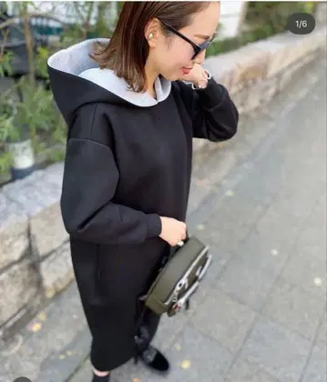 링커블 본딩 후디 원피스 블랙