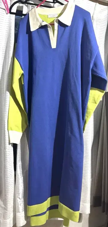 PAGEBOY 하이 넥 폴로 니트 원피스