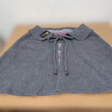 미사용 새상품 램스울 메리노 라무 케이프 코트 판초