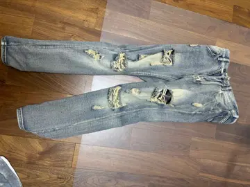 mnml풍 데미지 진