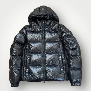 22AW 새상품급 TATRAS 타트라스 BELBO 다운 자켓 블랙