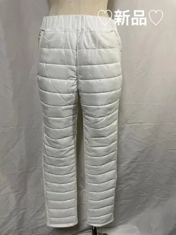 새상품 화이트 퀼팅 웜 팬츠