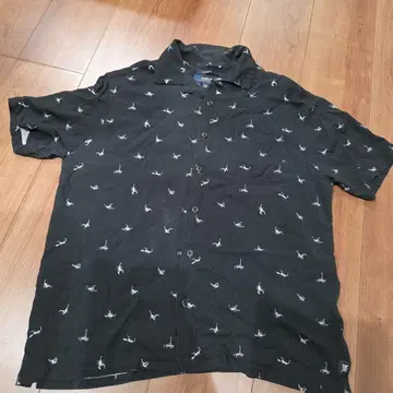 ROARK RIVIVAL 로아크 리바이벌 반팔 셔츠