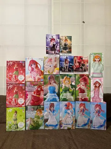 5등분의 신부 피규어 묶음 판매 20점