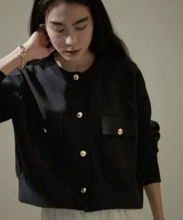 SALON adam et rope 메탈 버튼 크루넥 숏 가디건