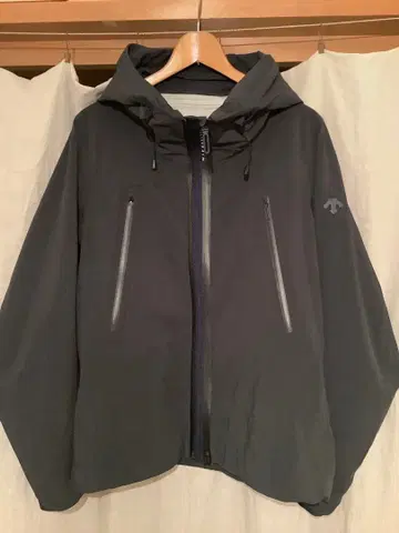 DESCENTE ALLTERRAIN (데상트 올터레인) 클레어스 M