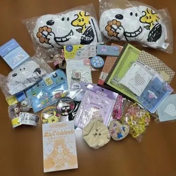 산리오 디즈니 스누피 스미코구라시 굿즈 묶음 판매