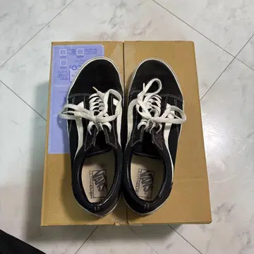 Vans 블랙/화이트 스니커즈