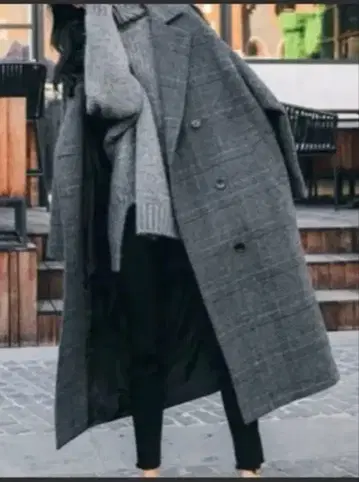 그레이 체크 무늬 더블 브레스트 롱 코트